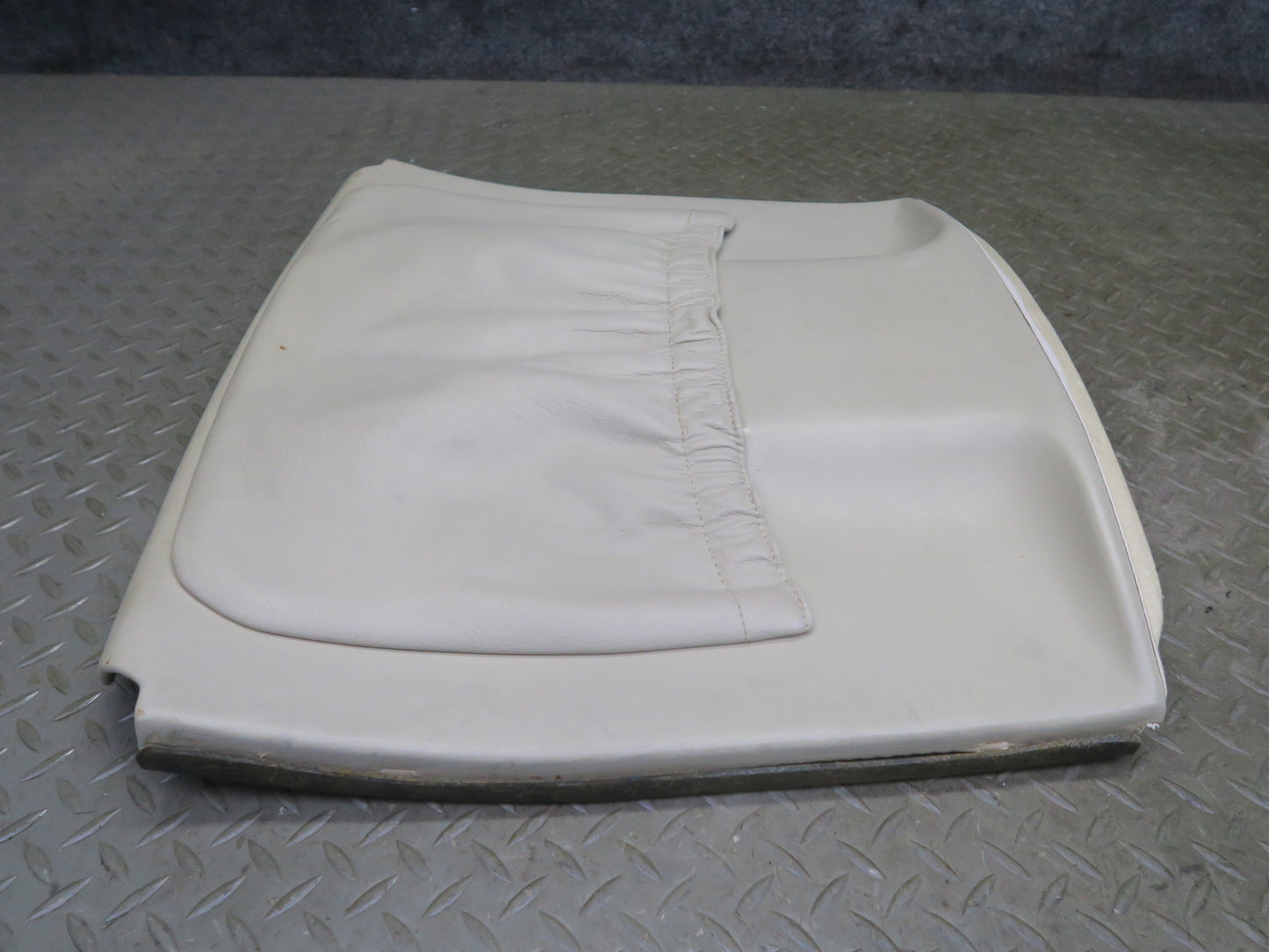 86-93 Mercedes W124 300E Front Left or Right Seat Back Trim Panel 1249140023 OEM