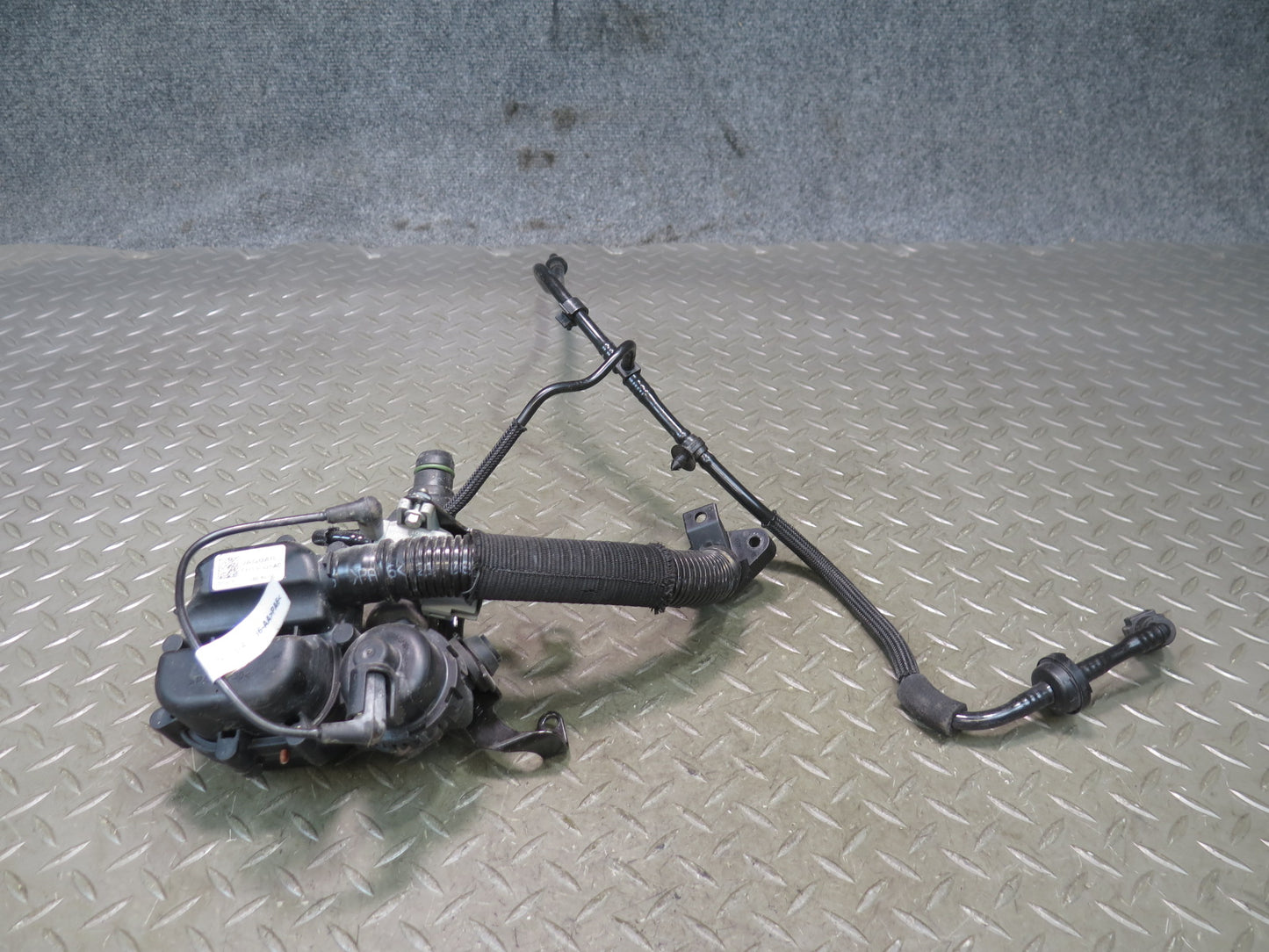 14-21 Range Rover Sport L494 Fuel Evap Vapor Charcoal Canister EX53-9P437-AC