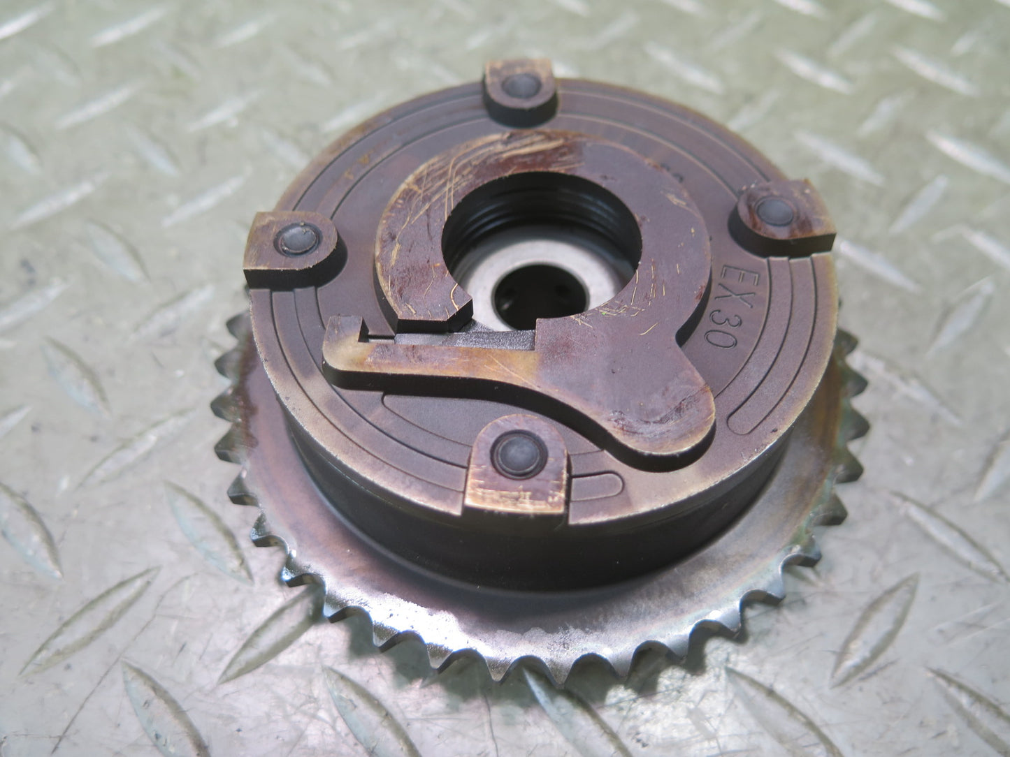 07-15 Mini R55 R56 R57 R58 R59 Outlet Camshaft Timing Gear Sprocket 7536085 OEM