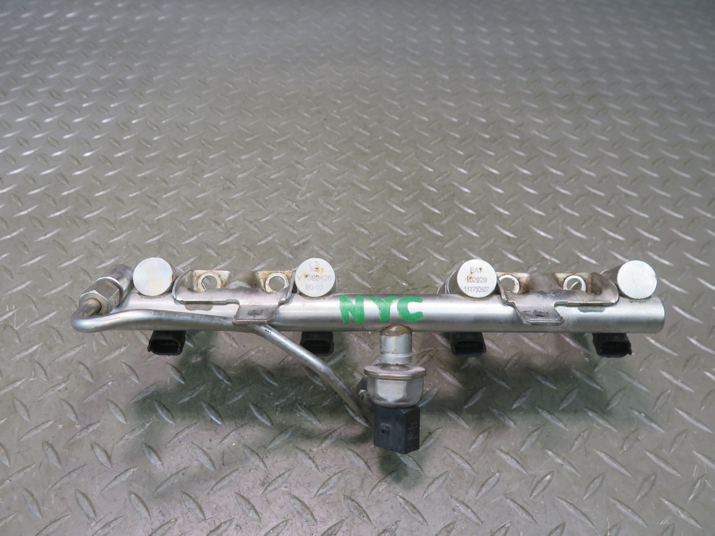11-12 Mini Cooper S R55 R56 R57 N18 Engine Fuel Rail w Injector Set OEM