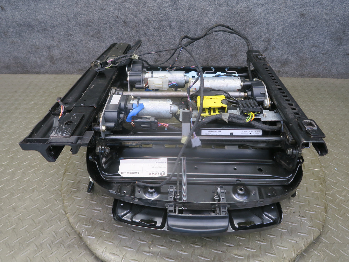 01-06 BMW E46 330ci Convert Front Left Seat Lower Frame Track Rail w Motor OEM