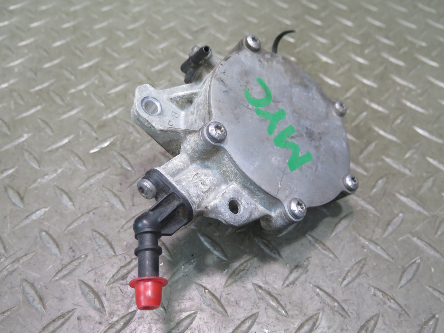 11-13 Mini Cooper S R55 R56 R57 R59 R59 N18 Turbo Engine Brake Vacuum Pump OEM