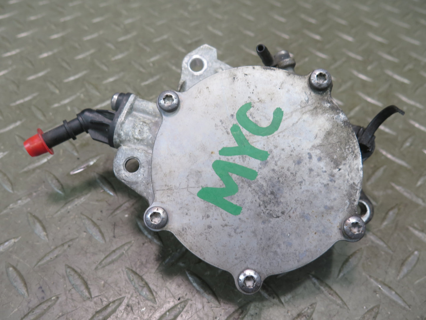 11-13 Mini Cooper S R55 R56 R57 R59 R59 N18 Turbo Engine Brake Vacuum Pump OEM