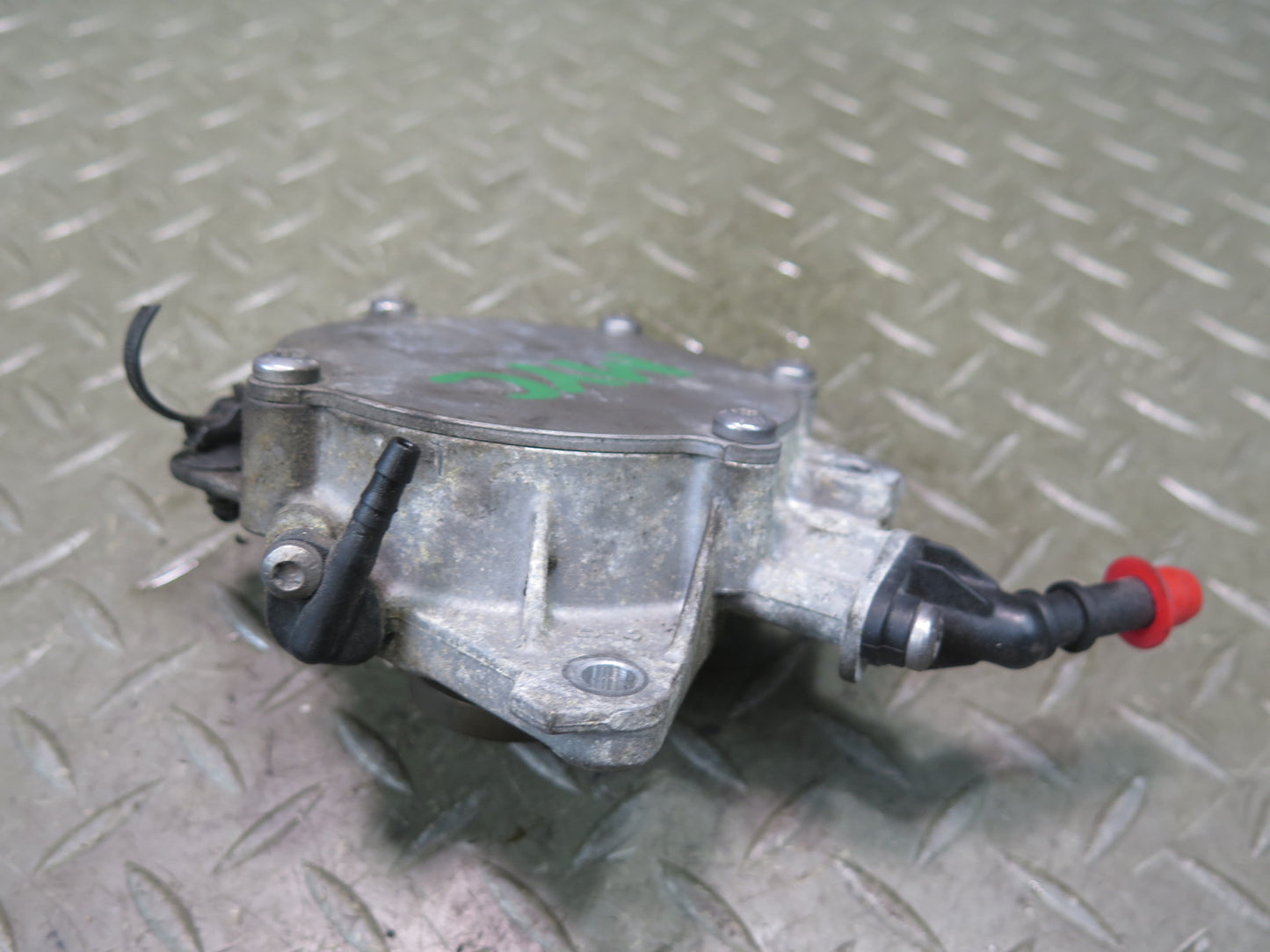 11-13 Mini Cooper S R55 R56 R57 R59 R59 N18 Turbo Engine Brake Vacuum Pump OEM