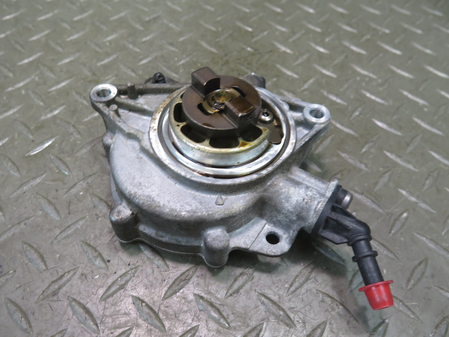 11-13 Mini Cooper S R55 R56 R57 R59 R59 N18 Turbo Engine Brake Vacuum Pump OEM