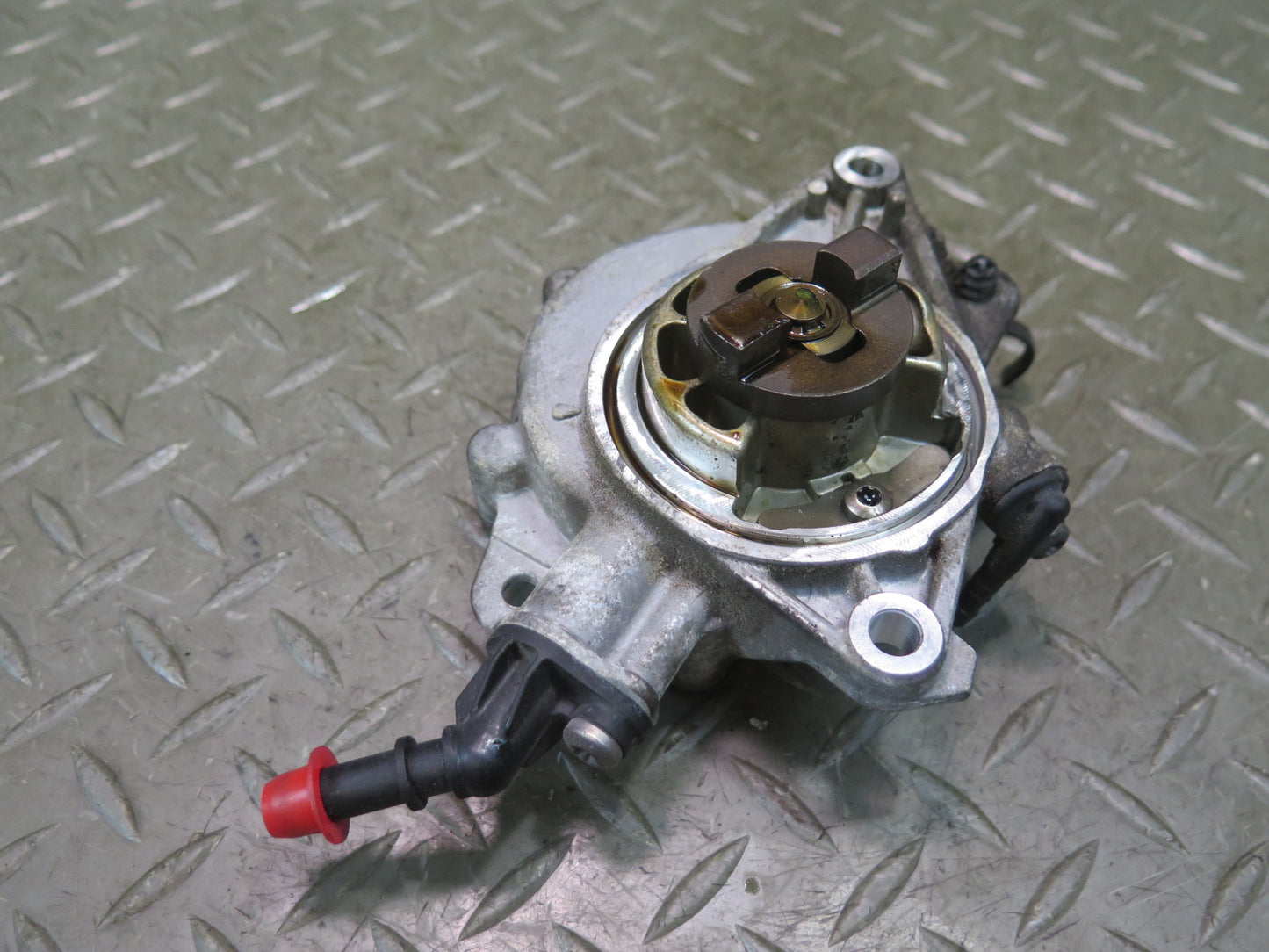 11-13 Mini Cooper S R55 R56 R57 R59 R59 N18 Turbo Engine Brake Vacuum Pump OEM