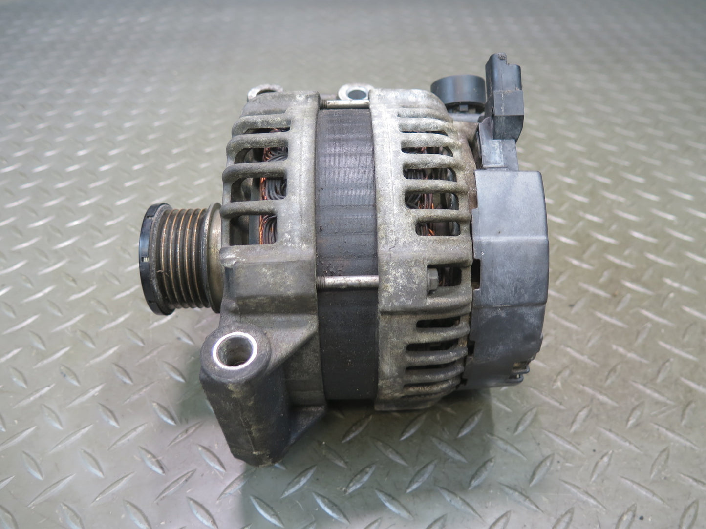 07-15 Mini Cooper R55 R56 R57 R58 R59 150A Alternator Generator 7604782 OEM