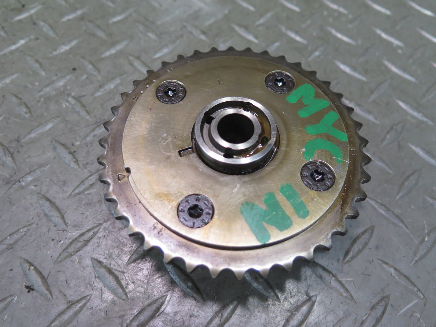 07-15 Mini R55 R56 R57 R58 R59 Intake Camshaft Timing Gear Sprocket 7545862 OEM