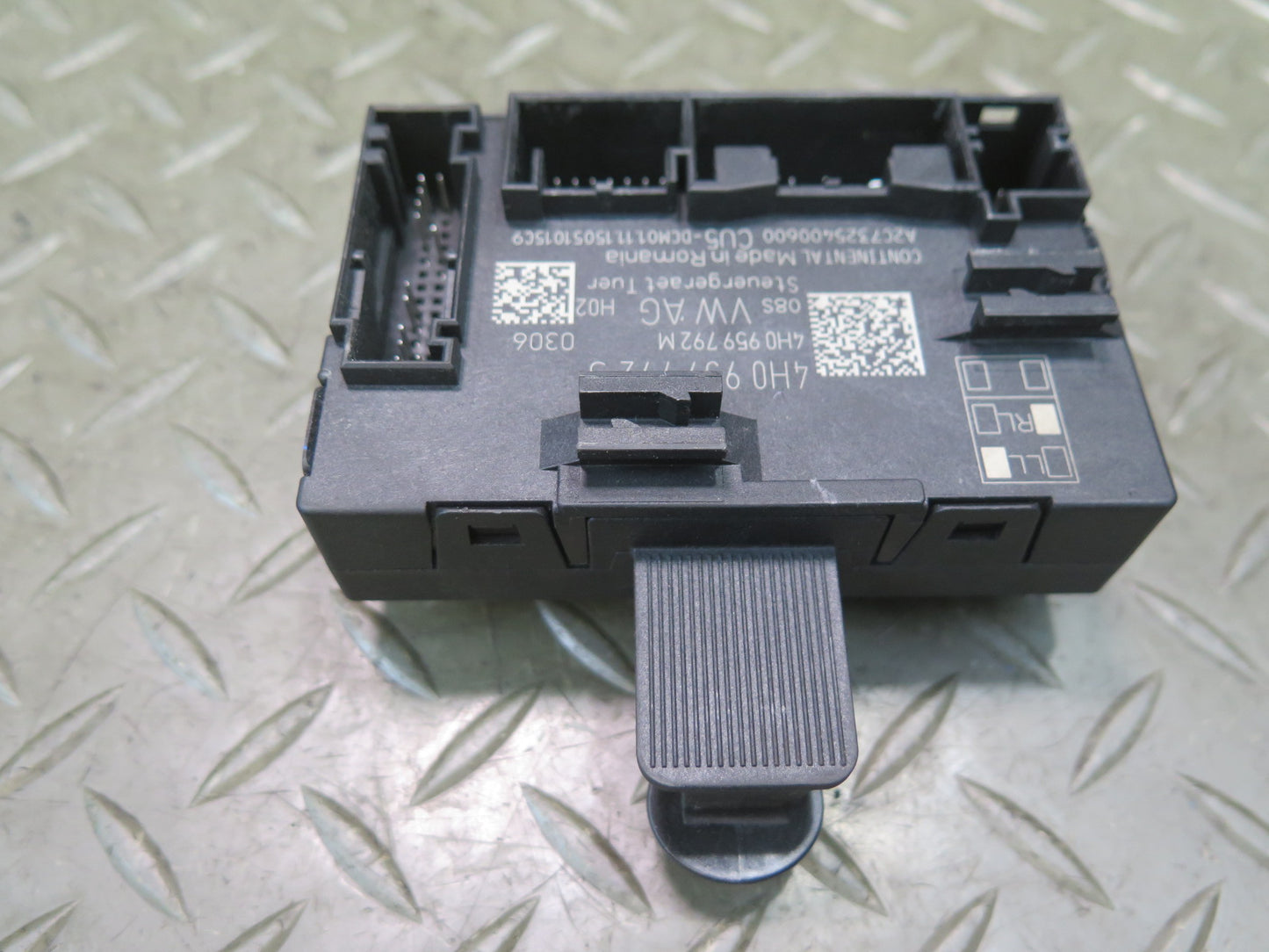 2010-2016 Porsche Panamera 970 Front Right Side Door Control Module