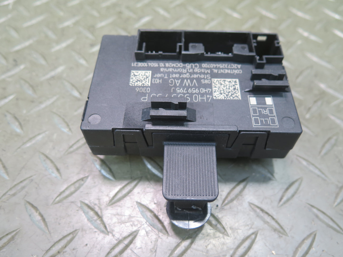 2010-2016 Porsche Panamera 970 Rear Right Side Door Control Module