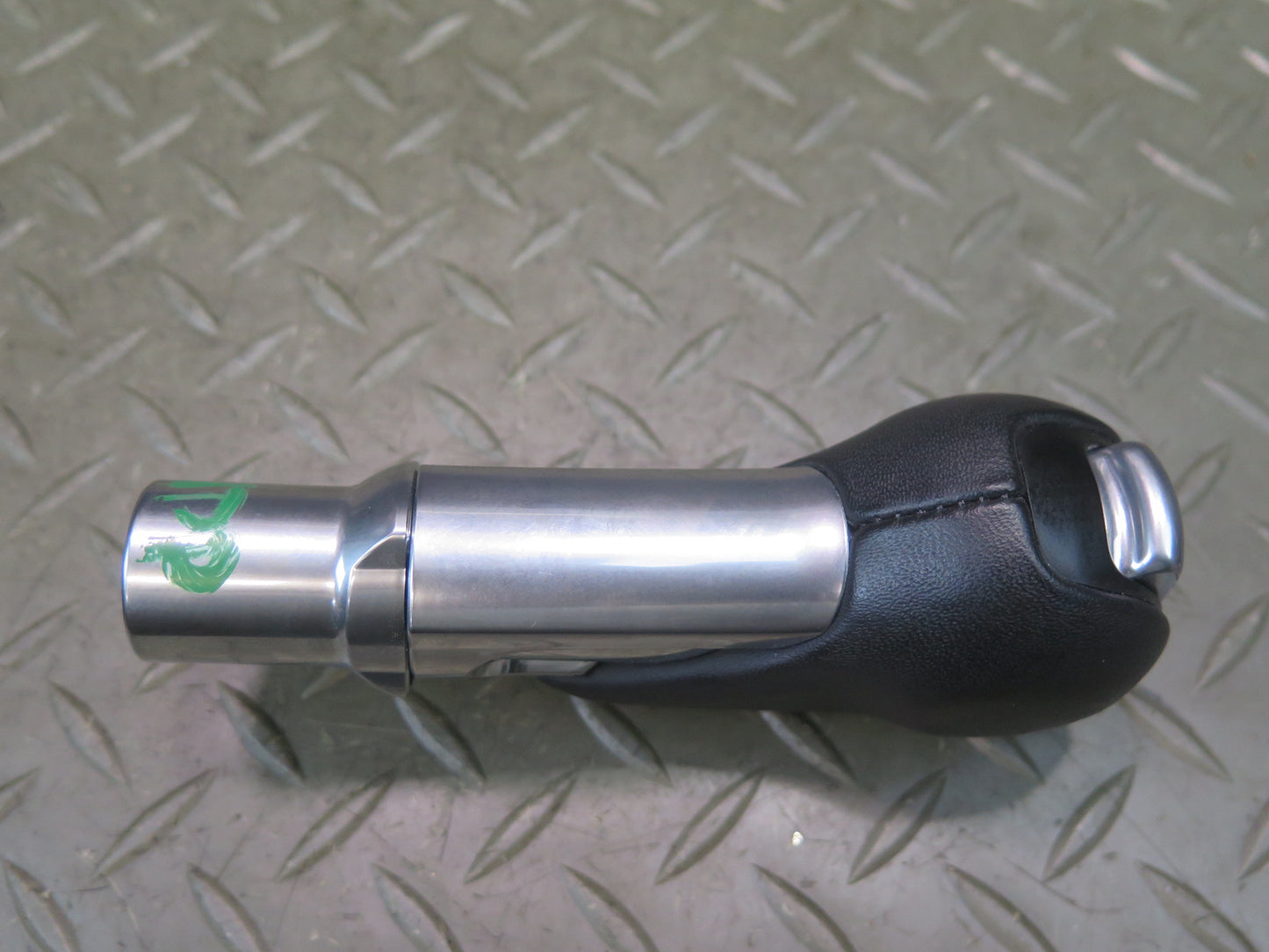 2010-2016 Porsche Panamera 970 A/T Automatic Transmission Shifter Knob