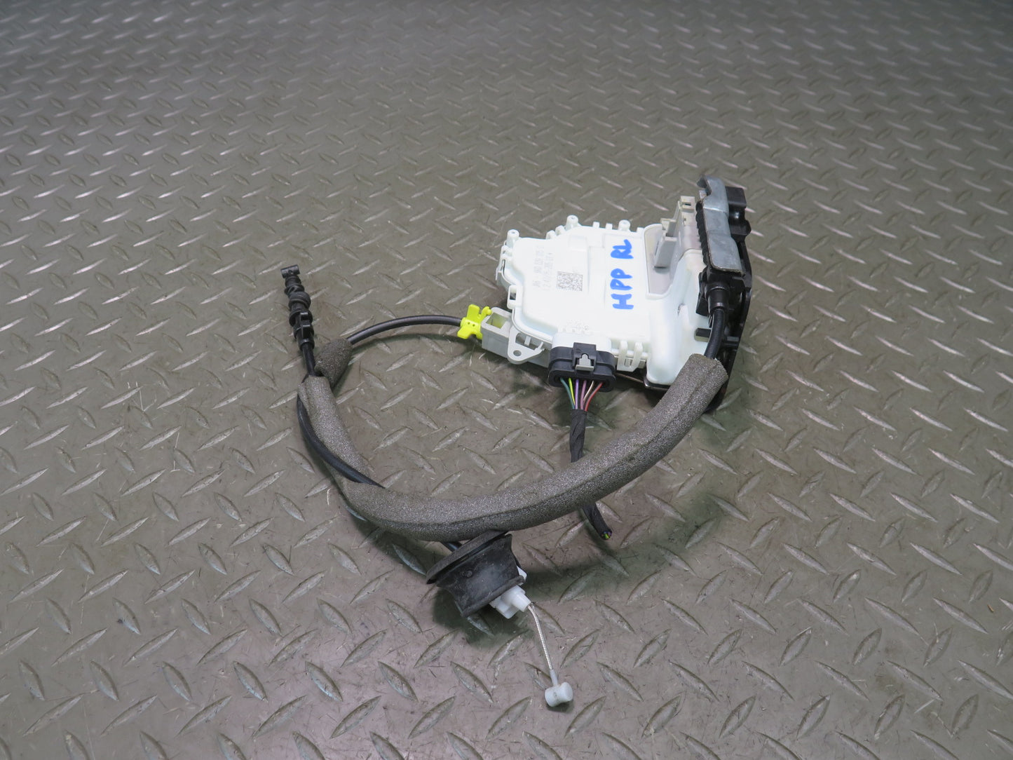 2010-2016 Porsche Panamera 970 Rear Left Driver Side Door Lock Latch Actuator