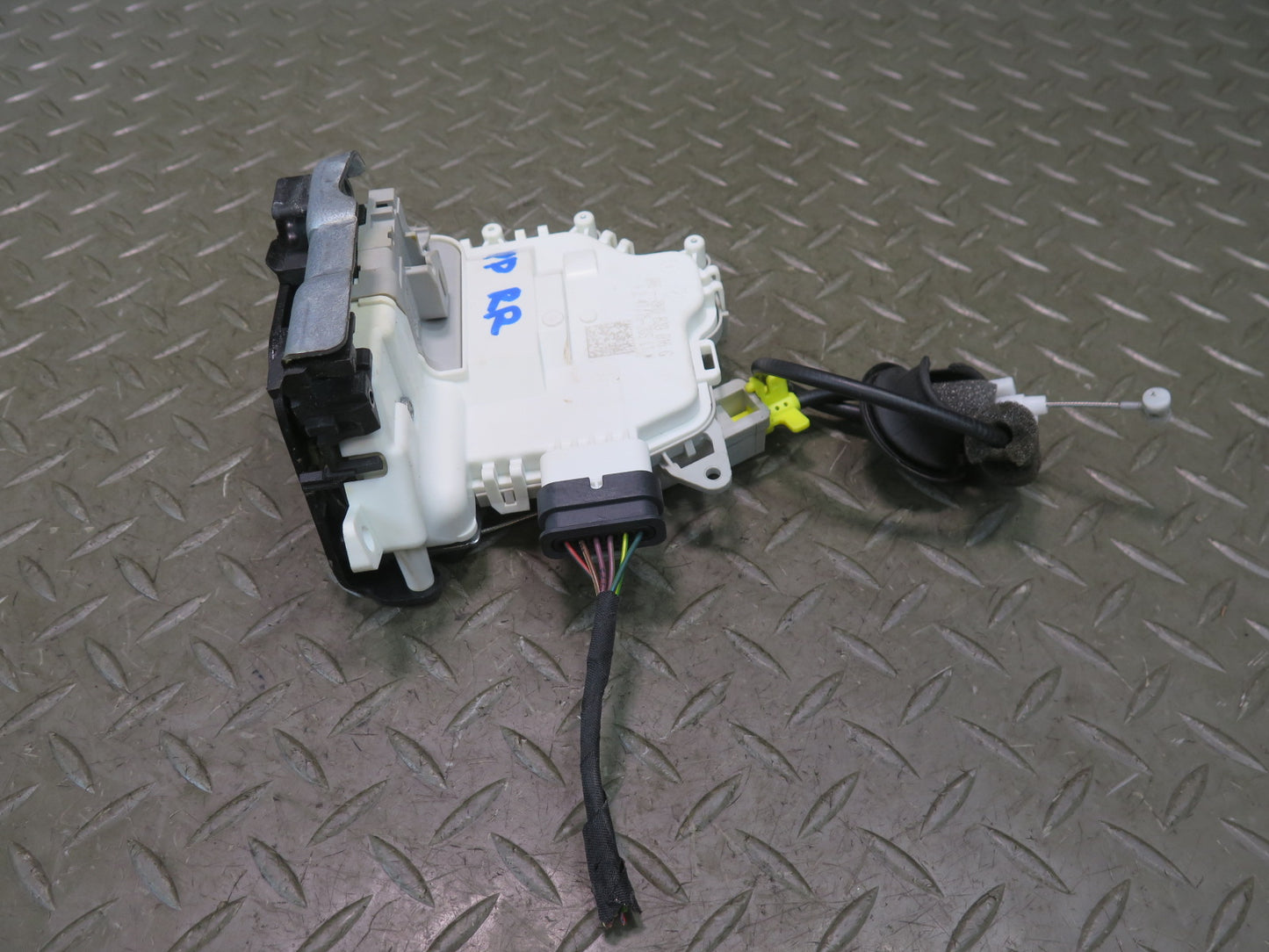 2010-2016 Porsche Panamera 970 Rear Right Pass Side Door Lock Latch Actuator