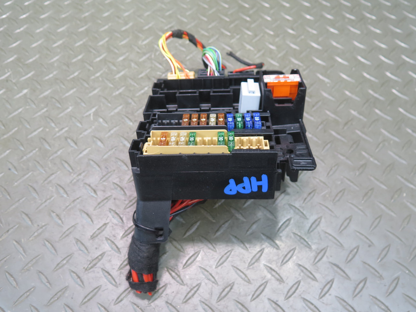 2010-2016 Porsche Panamera 970 Under Dash Cabin Fuse Relay Box Module