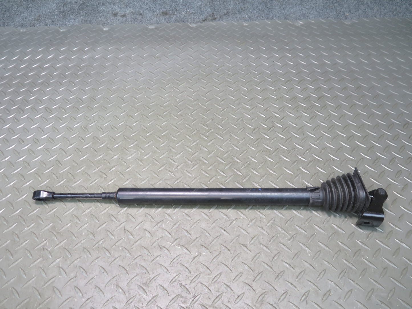 2010-2016 Porsche Panamera 970 Rear Left & Right Door Shock Strut Support Set