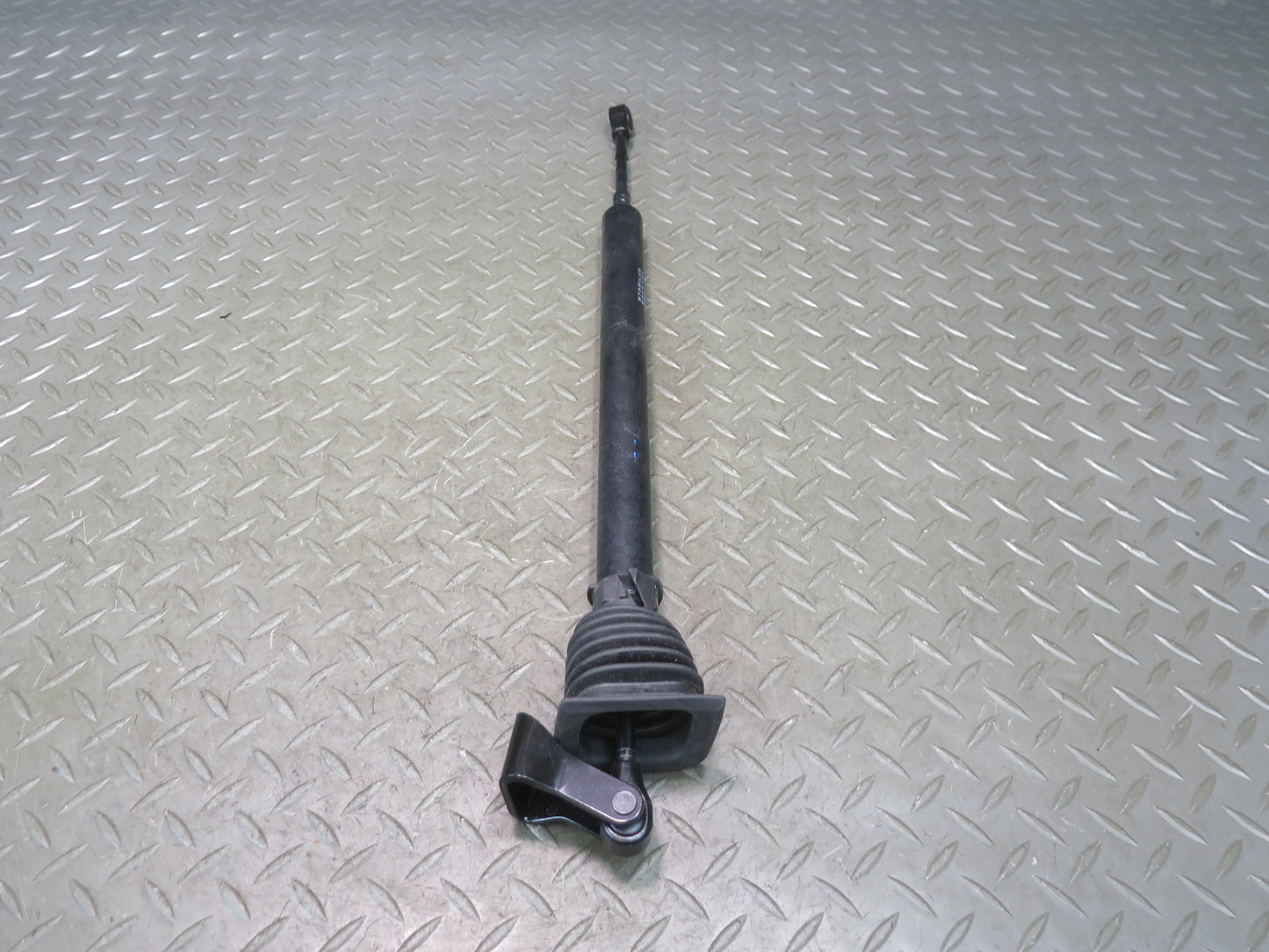 2010-2016 Porsche Panamera 970 Rear Left & Right Door Shock Strut Support Set