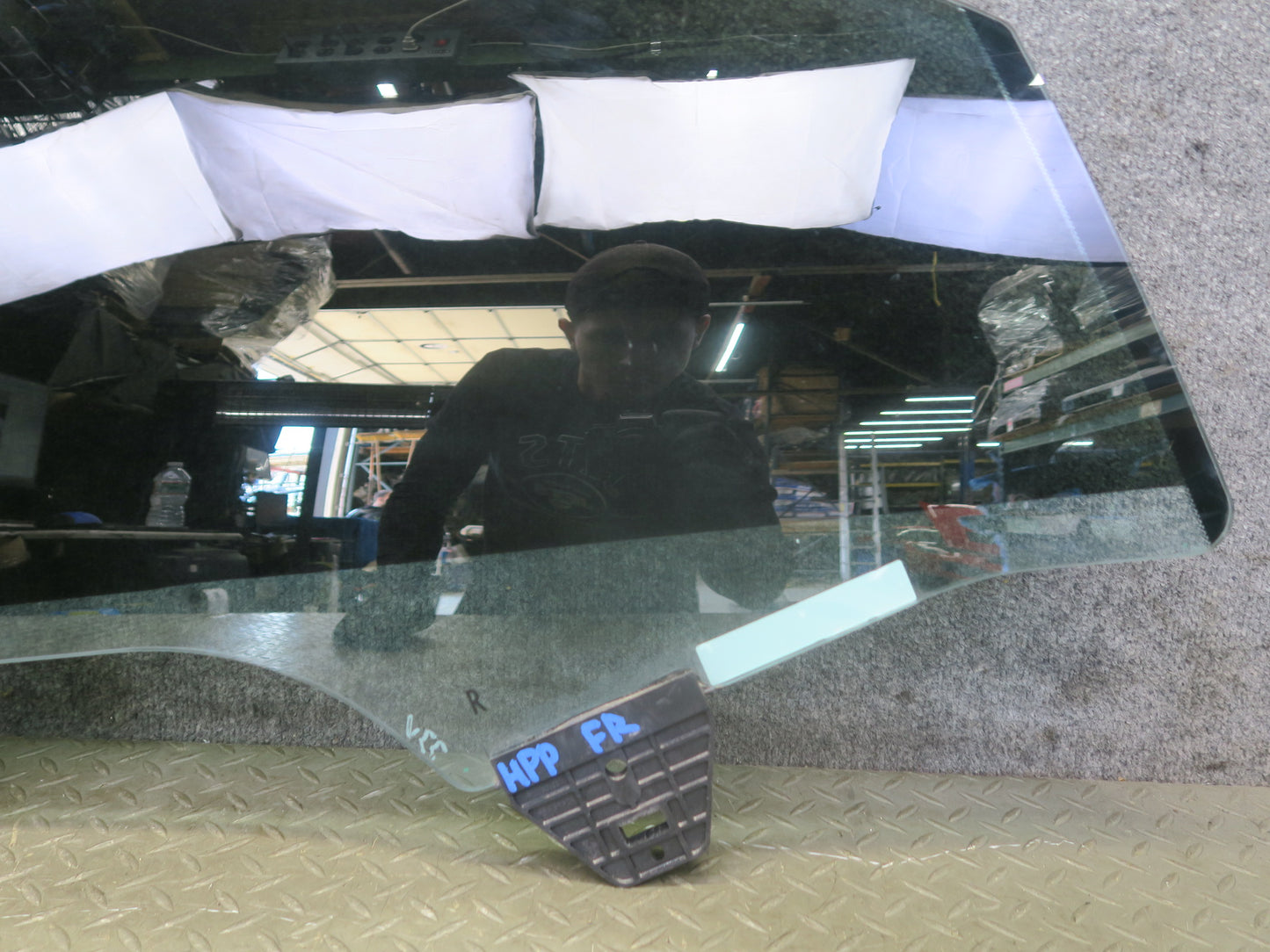 2010-2016 Porsche Panamera 970 Front Right Pass Side Door Window Glass