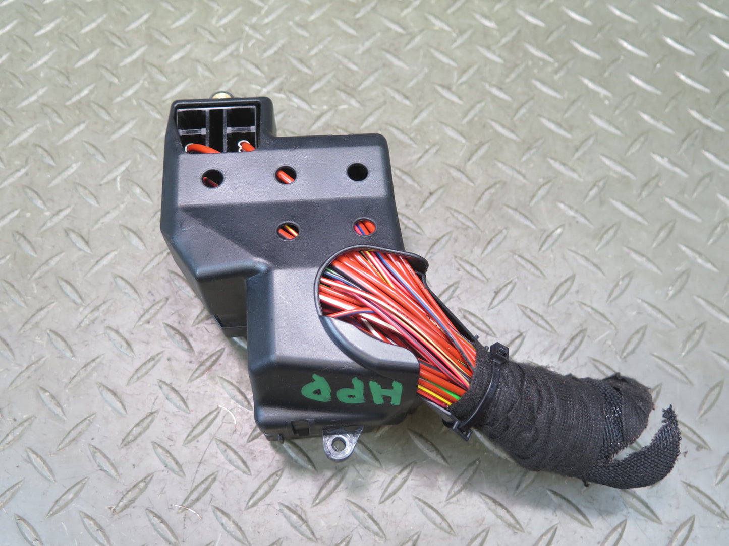 2010-2016 Porsche Panamera 970 Left Side Cabin Fuse Relay Box Module