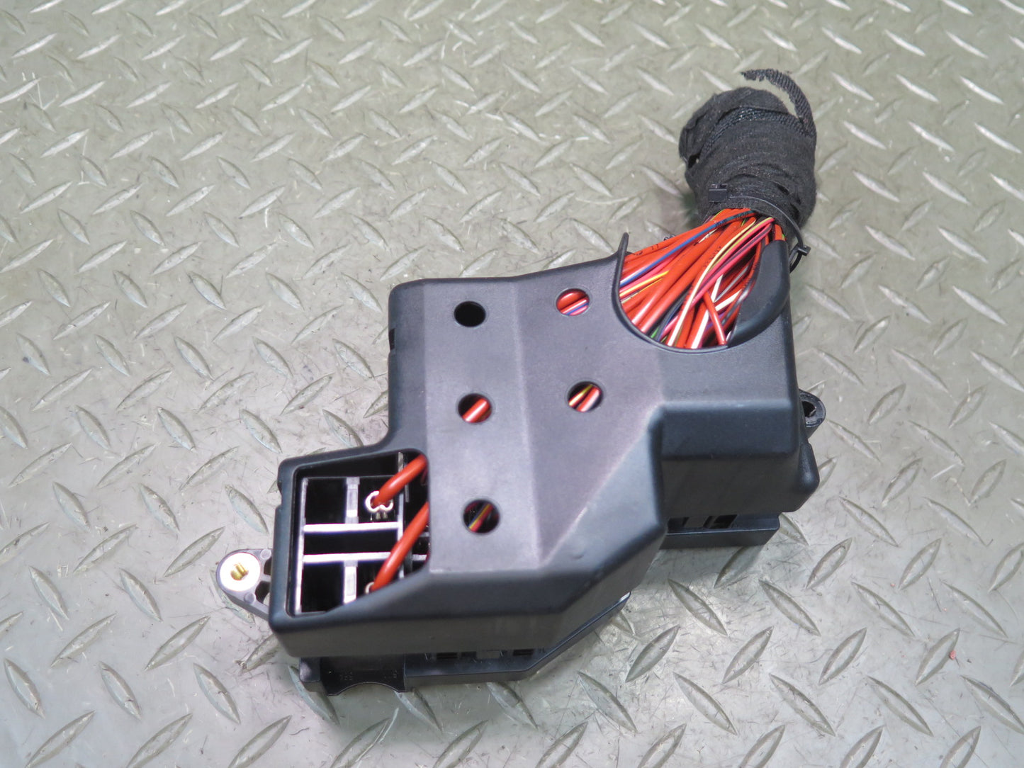 2010-2016 Porsche Panamera 970 Left Side Cabin Fuse Relay Box Module