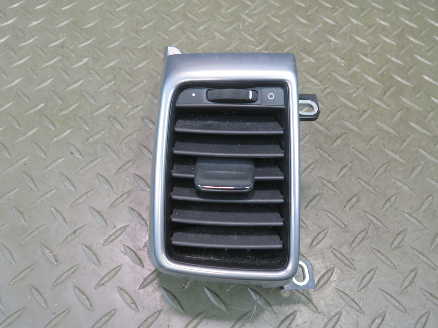 2010-2016 Porsche Panamera 970 Rear Left Right Center A/C Heater Air Vent Set