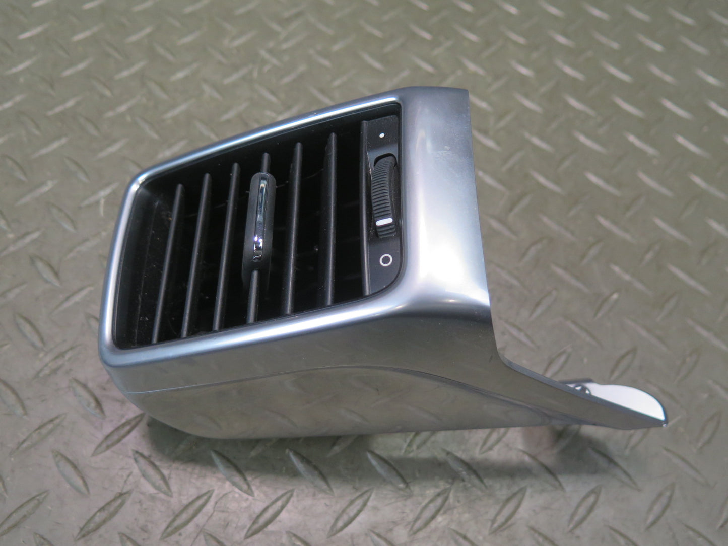 2010-2016 Porsche Panamera 970 Rear Left Right Center A/C Heater Air Vent Set