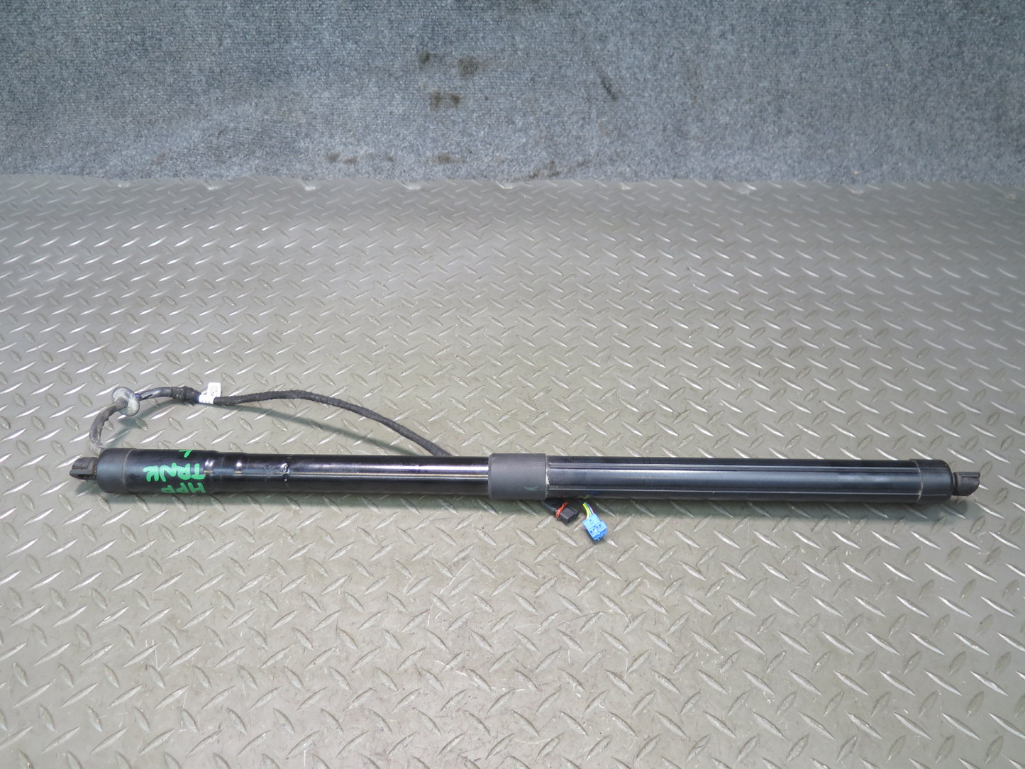 2010-2016 Porsche Panamera 970 Rear Trunk Lid Lift Shock Strut Support Set of 2