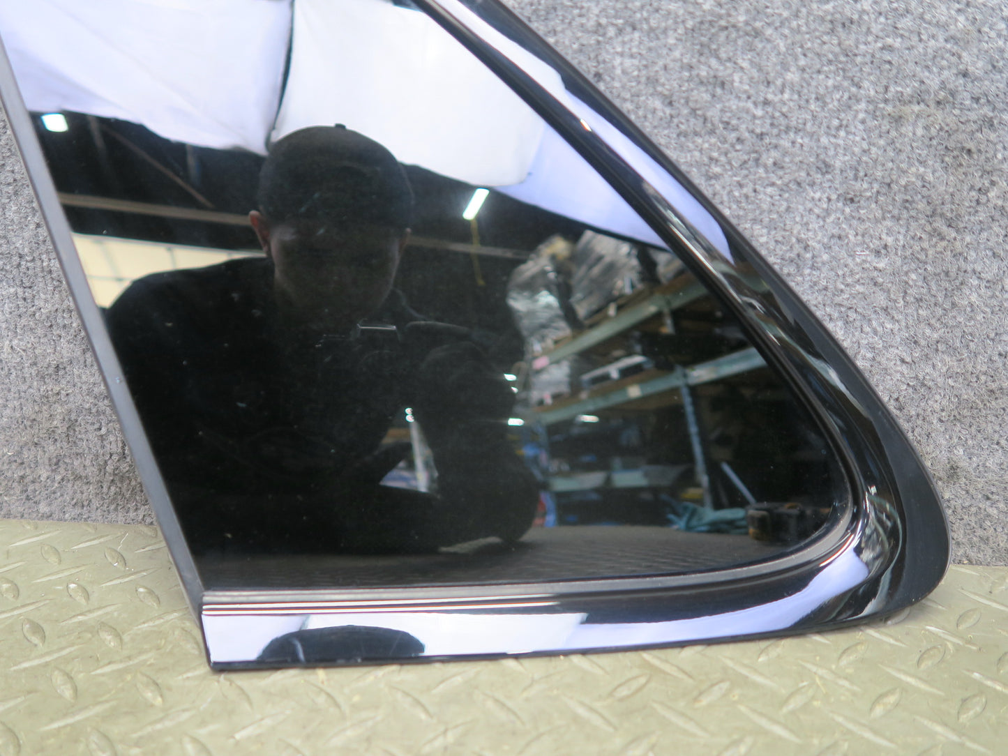 2015-2025 Porsche Macan Rear Left Driver Side Quarter Glass Window