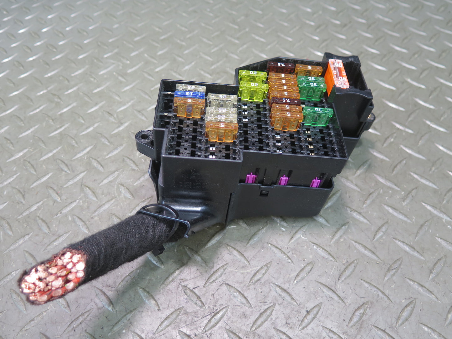 2010-2016 Porsche Panamera 970 Cabin Fuse Relay Box Module