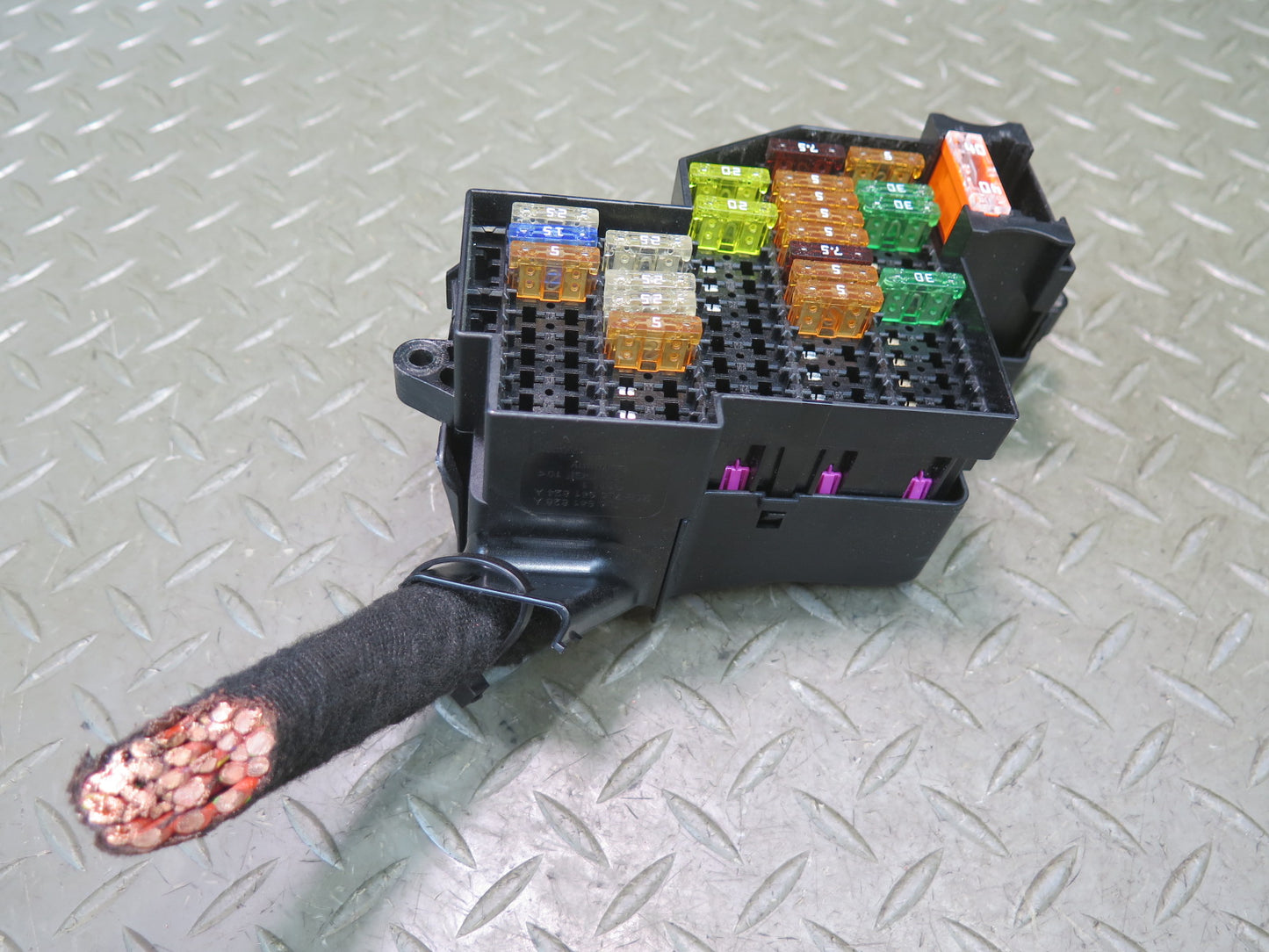 2010-2016 Porsche Panamera 970 Cabin Fuse Relay Box Module