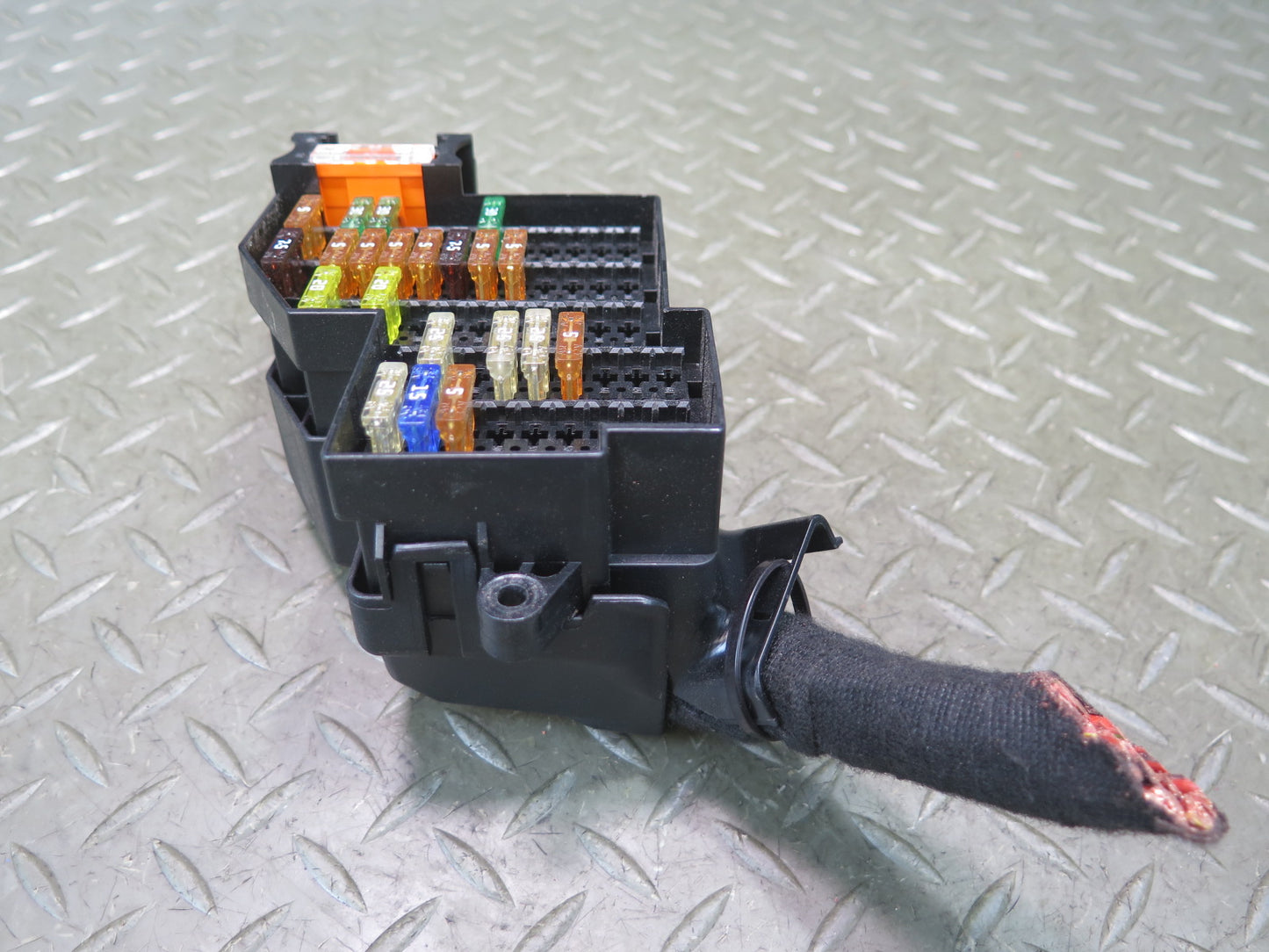 2010-2016 Porsche Panamera 970 Cabin Fuse Relay Box Module