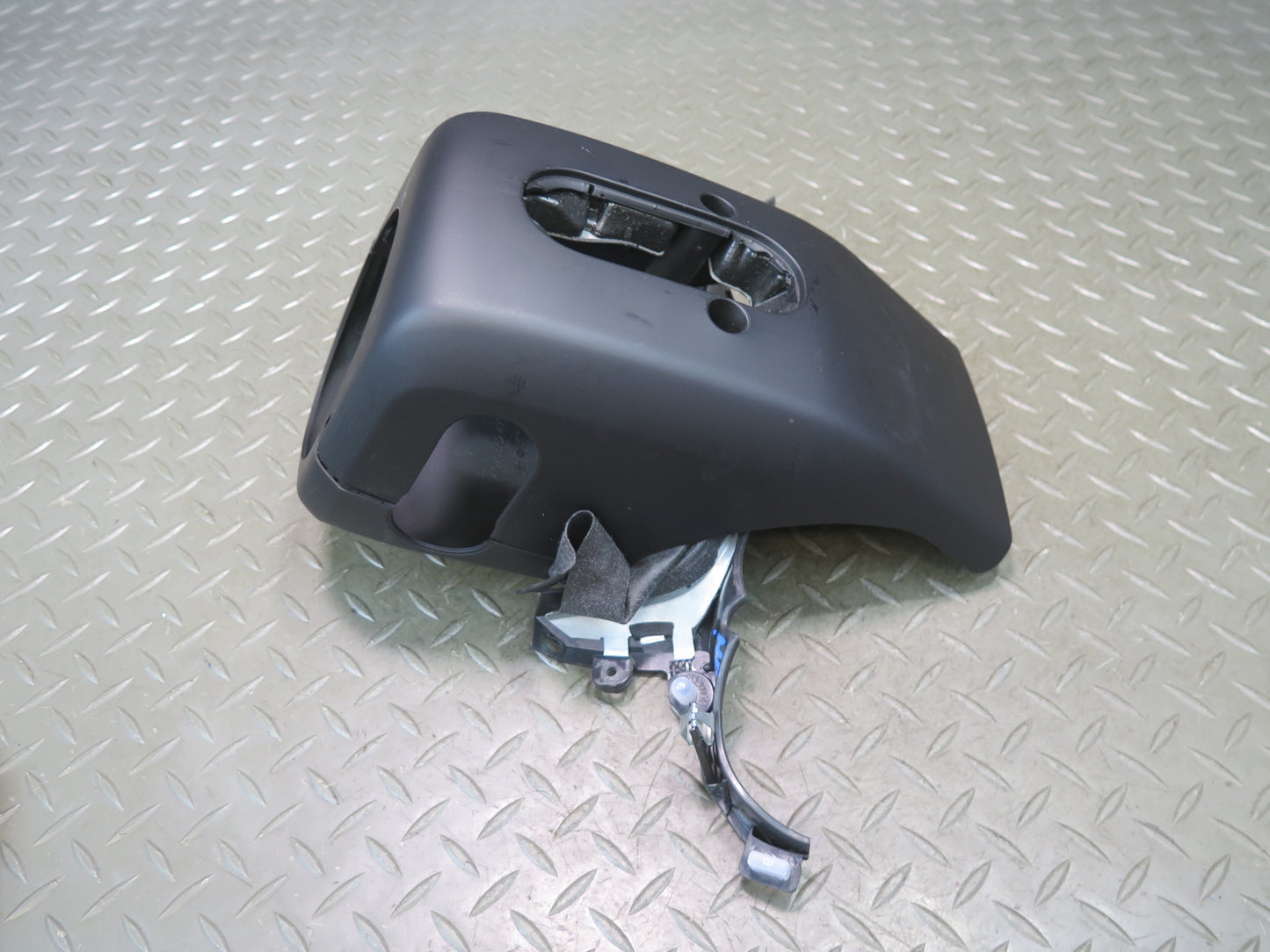 2010-2016 Porsche Panamera 970 Steering Column Upper & Lower Trim Panel Set