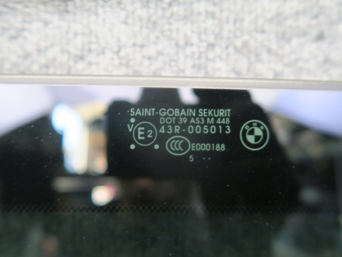 00-06 BMW E53 X5 Front Panoramic Sunroof Glass Panel OEM