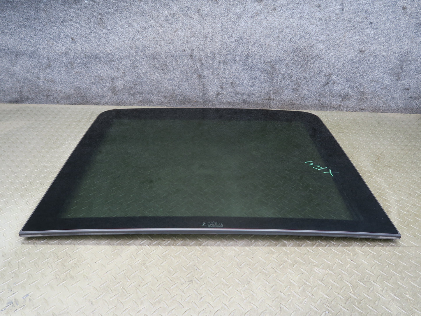 00-06 BMW E53 X5 Front Panoramic Sunroof Glass Panel OEM