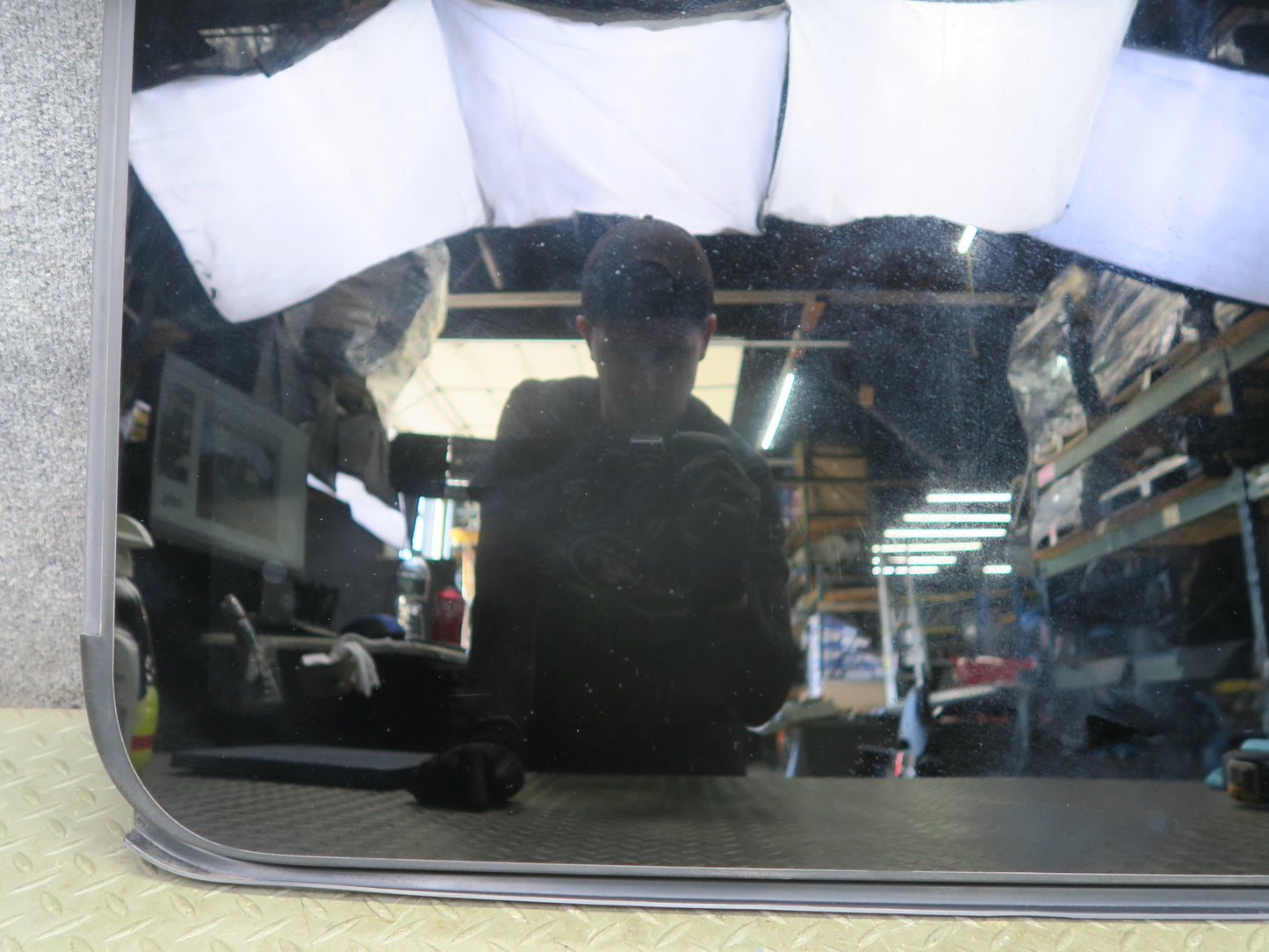 2015-2018 Porsche Macan Rear Panoramic Sunroof Glass Panel