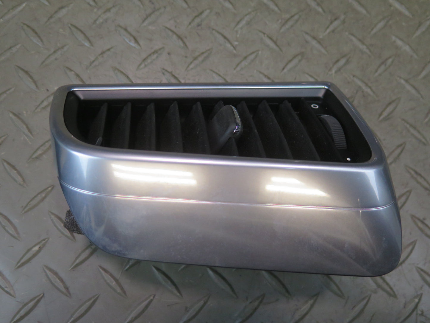 2010-2016 Porsche Panamera 970 Rear Left & Right Side A/C Heater Air Vent Set