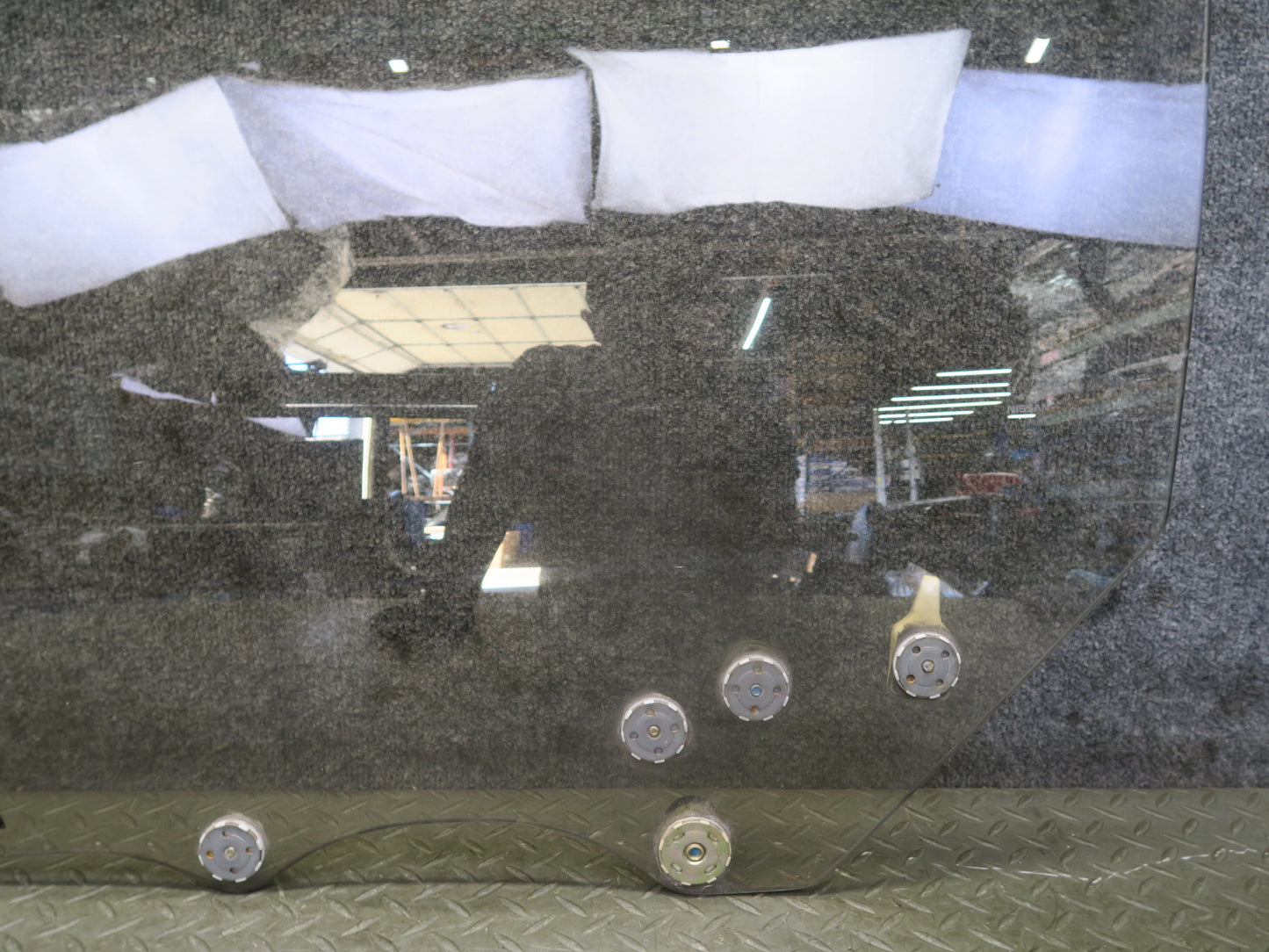 95-97 Nissan Gloria HY33 VIP Front Left Door Window Glass OEM
