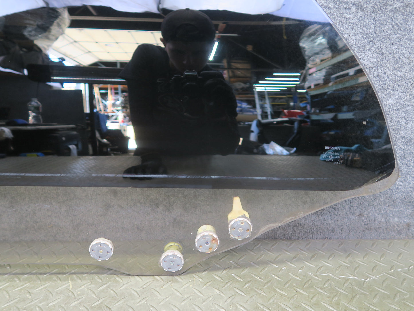 95-97 Nissan Gloria HY33 VIP Rear Left Door Window Tinted Glass OEM