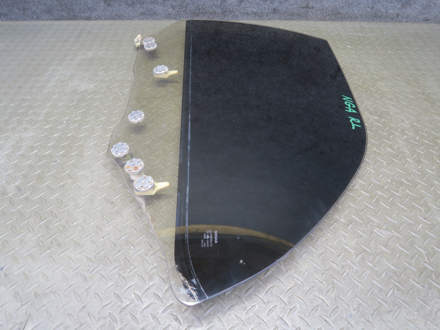 95-97 Nissan Gloria HY33 VIP Rear Left Door Window Tinted Glass OEM