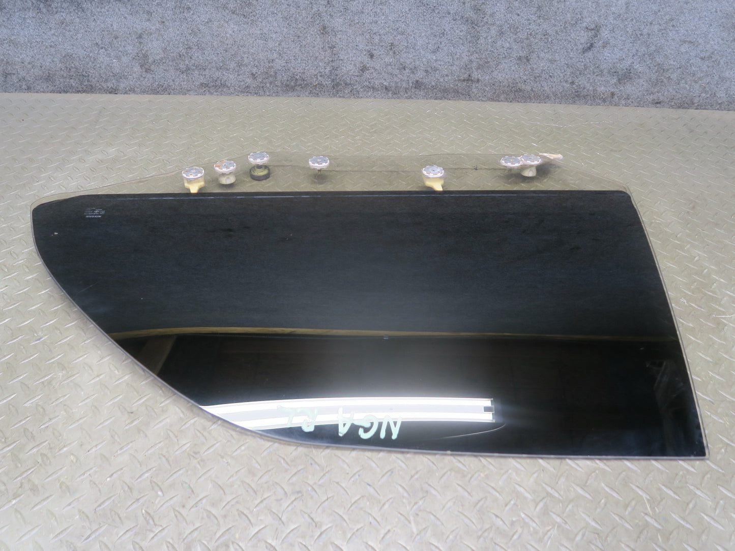 95-97 Nissan Gloria HY33 VIP Rear Left Door Window Tinted Glass OEM