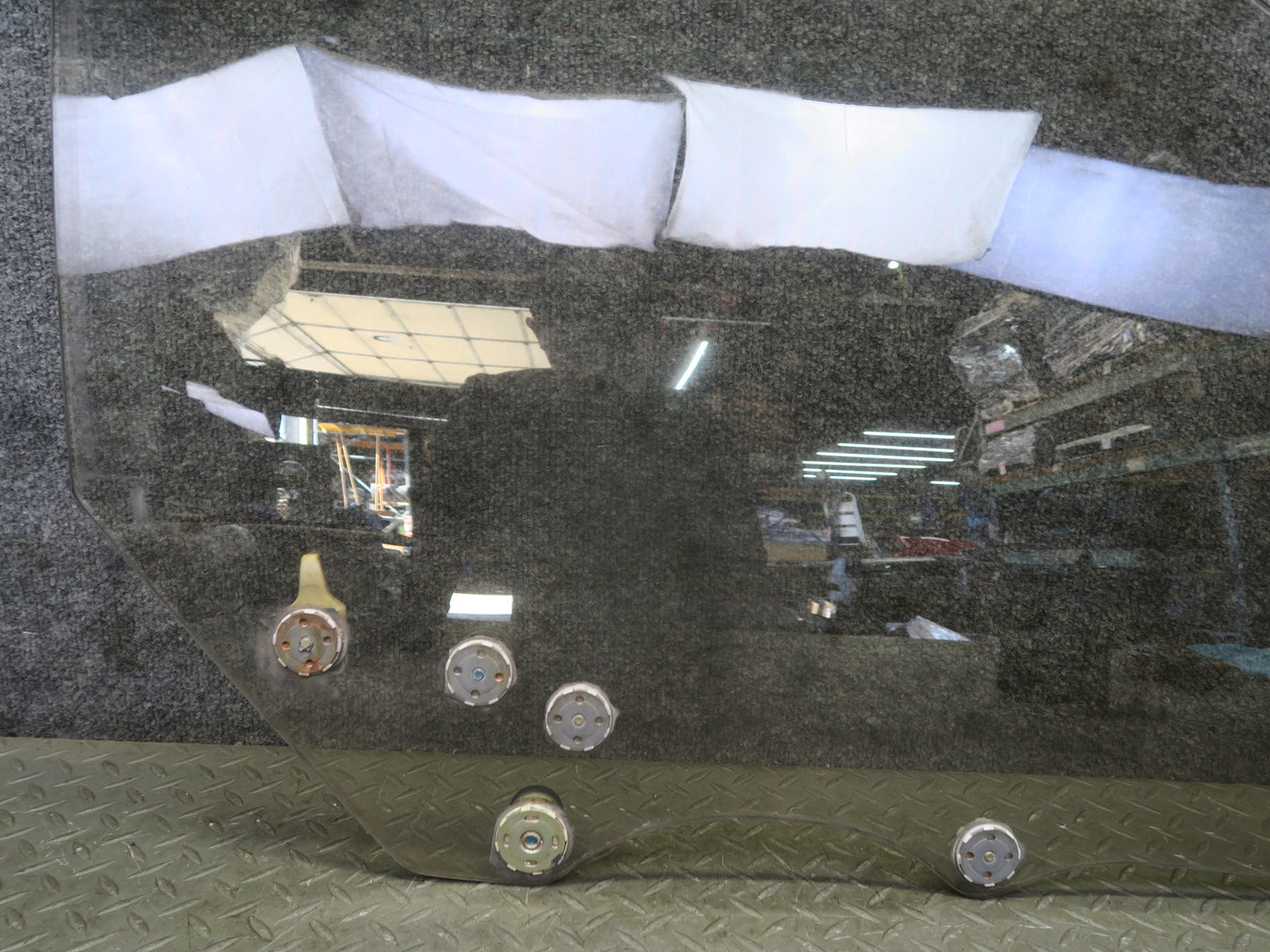 95-97 Nissan Gloria HY33 VIP Front Right Door Window Glass OEM