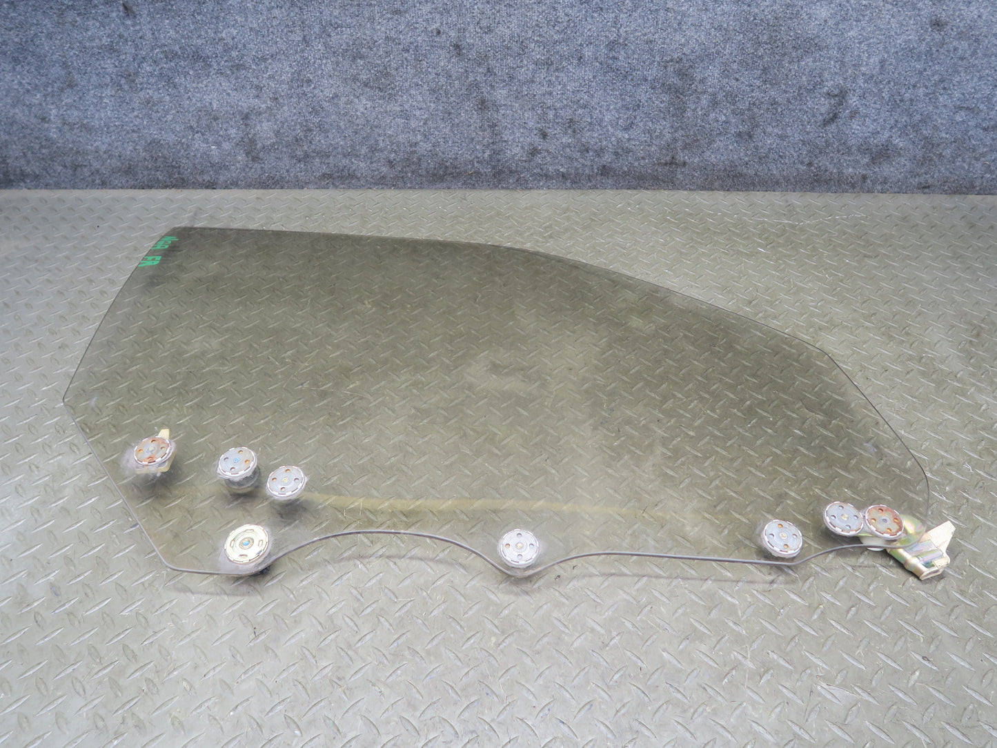 95-97 Nissan Gloria HY33 VIP Front Right Door Window Glass OEM