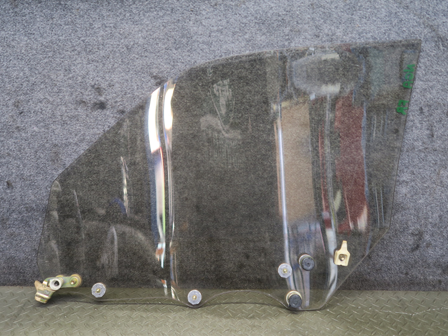 95-97 Nissan Gloria HY33 VIP Front Right Door Window Glass OEM