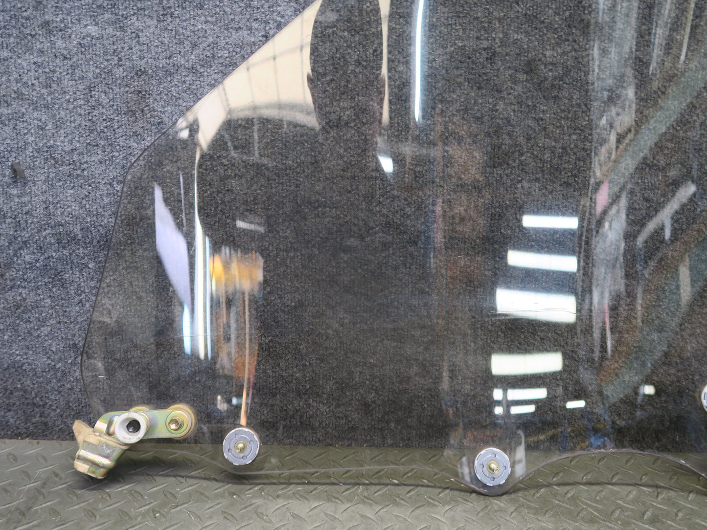 95-97 Nissan Gloria HY33 VIP Front Right Door Window Glass OEM