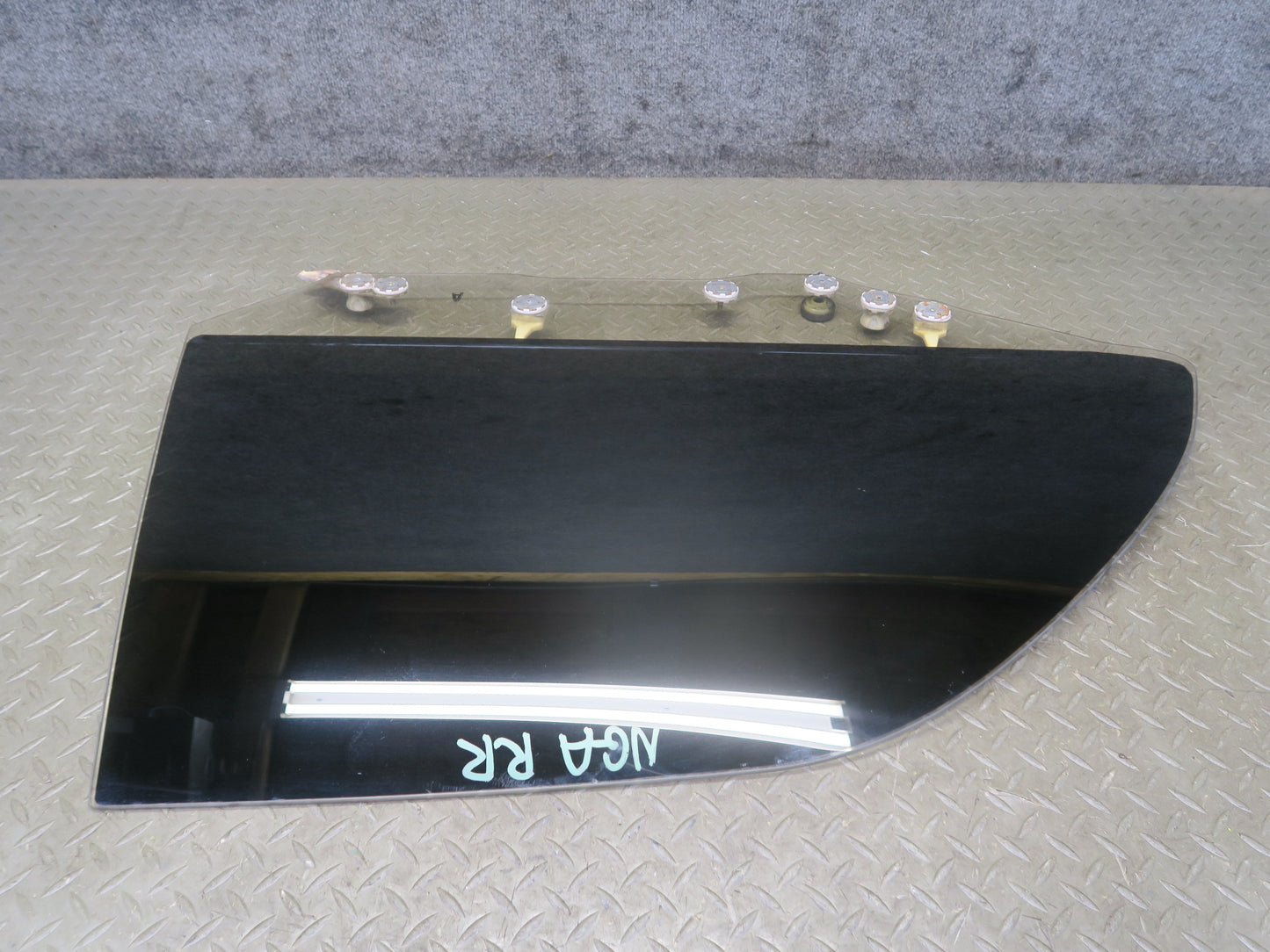95-97 Nissan Gloria HY33 VIP Rear Right Door Window Tinted Glass OEM