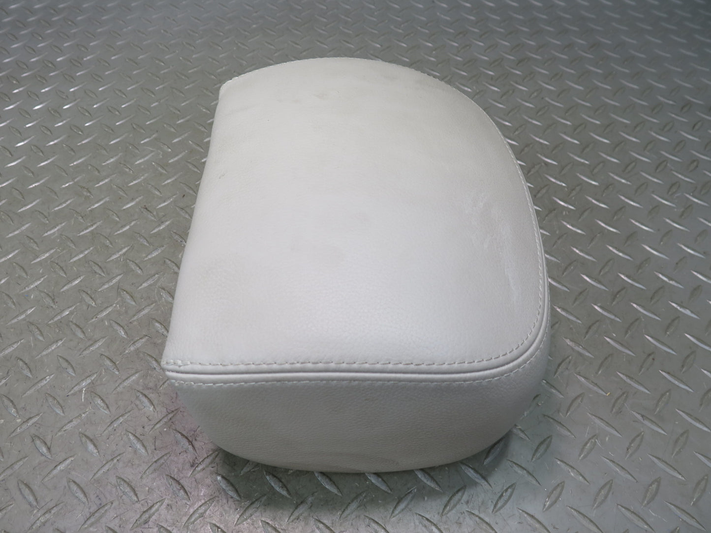 2006-2008 BMW E64 M6 Convertible Set of 2 Front Seat Leather Headrest