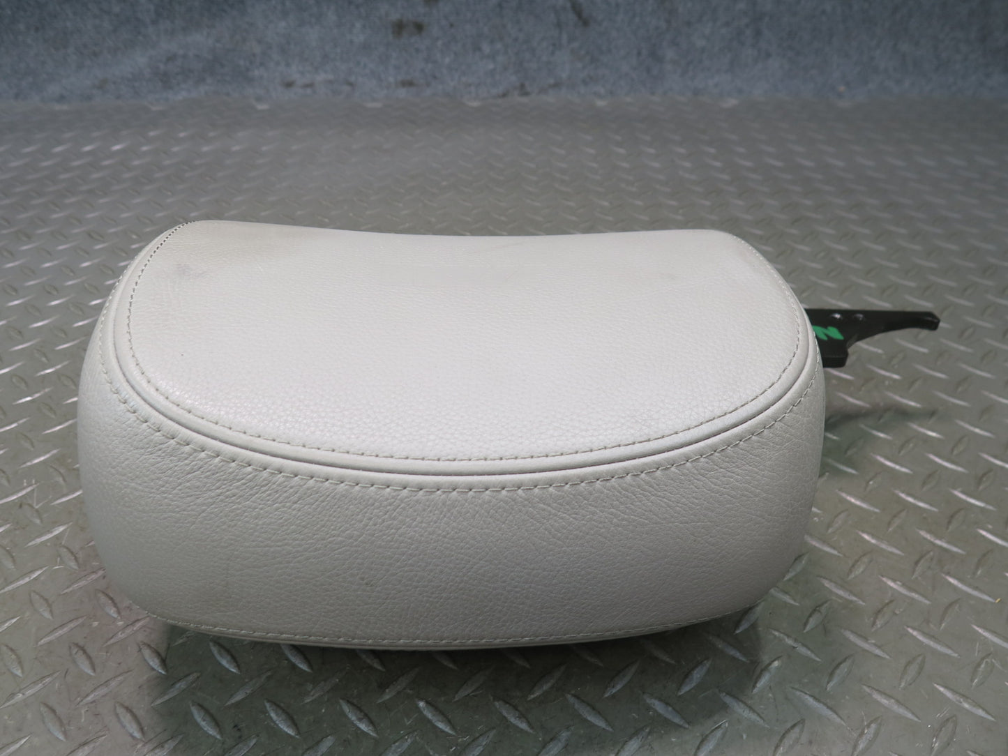 2006-2008 BMW E64 M6 Convertible Set of 2 Front Seat Leather Headrest