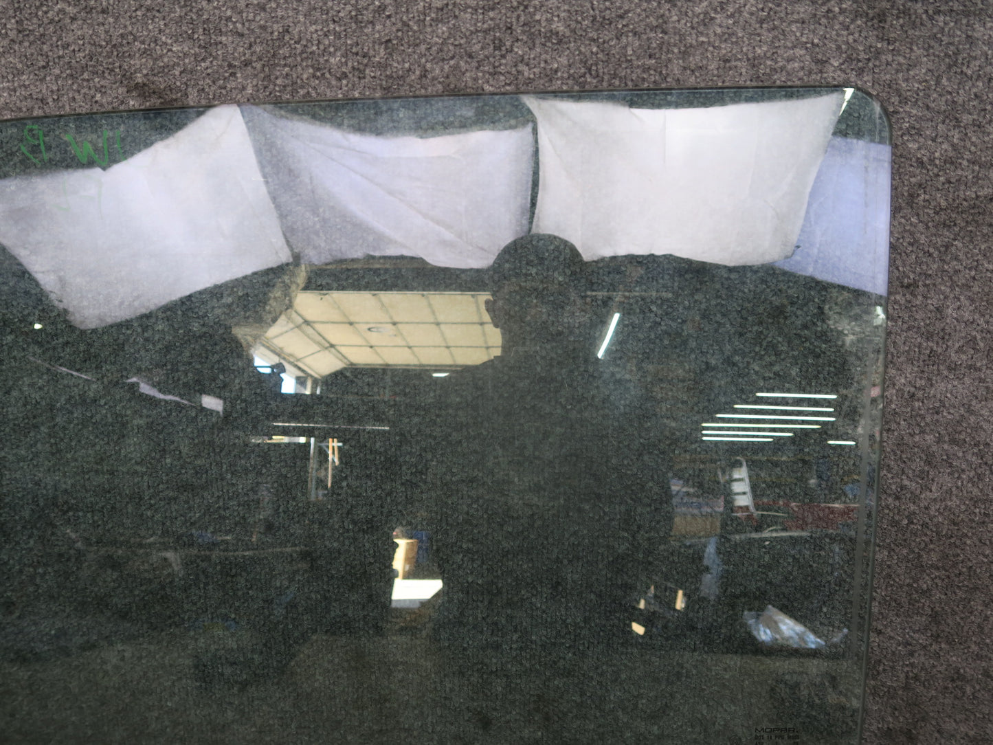 07-10 Jeep Wrangler JK Front Left Door Glass  Window OEM