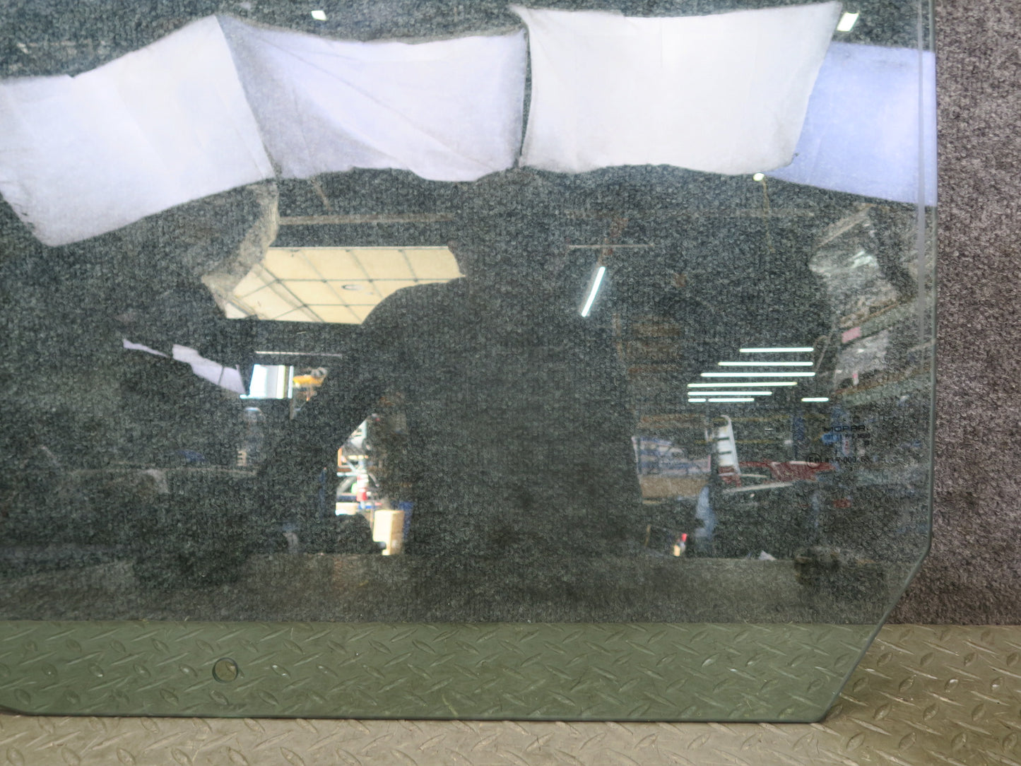 07-10 Jeep Wrangler JK Front Left Door Glass  Window OEM