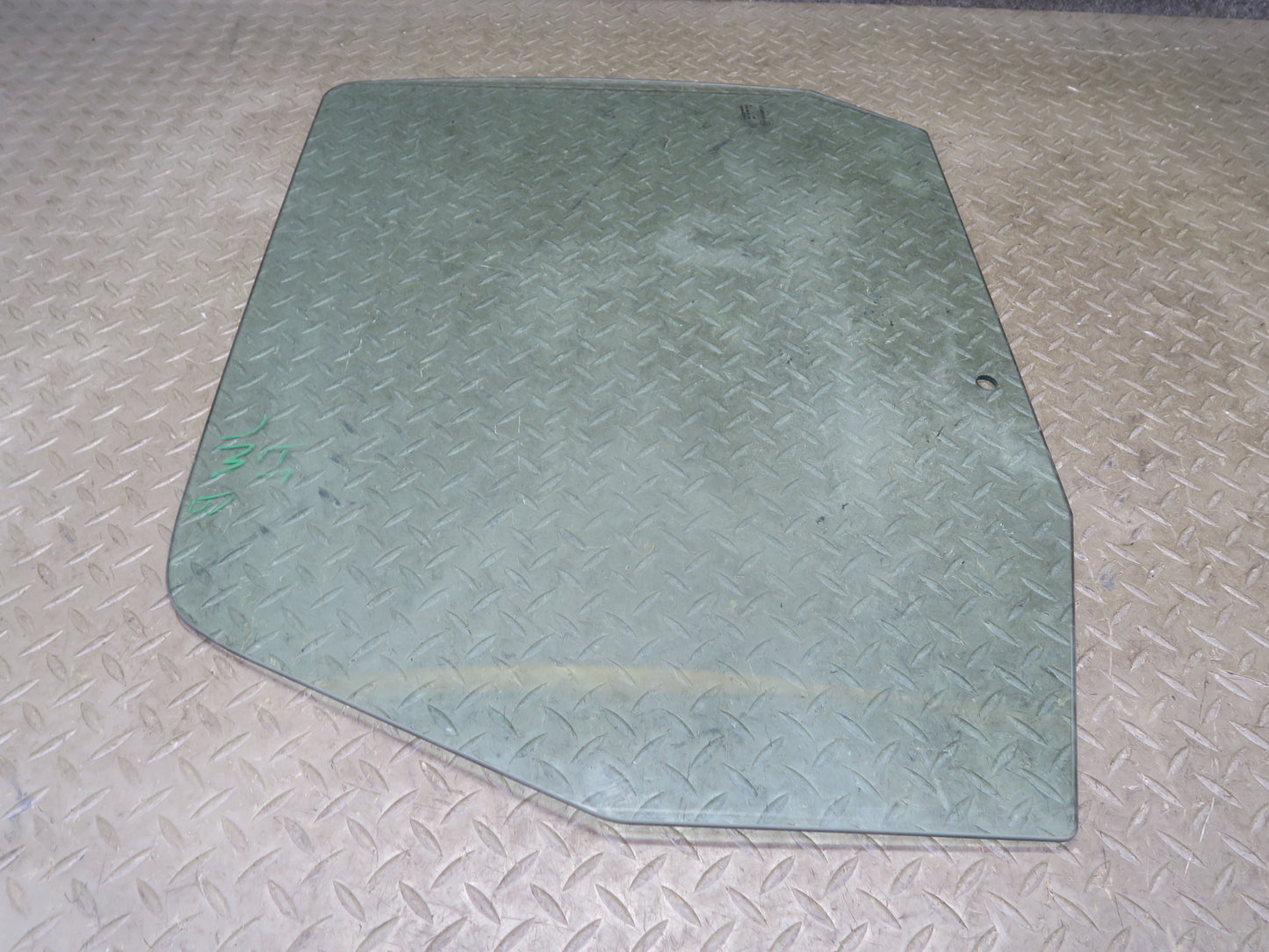 07-10 Jeep Wrangler JK Front Left Door Glass  Window OEM