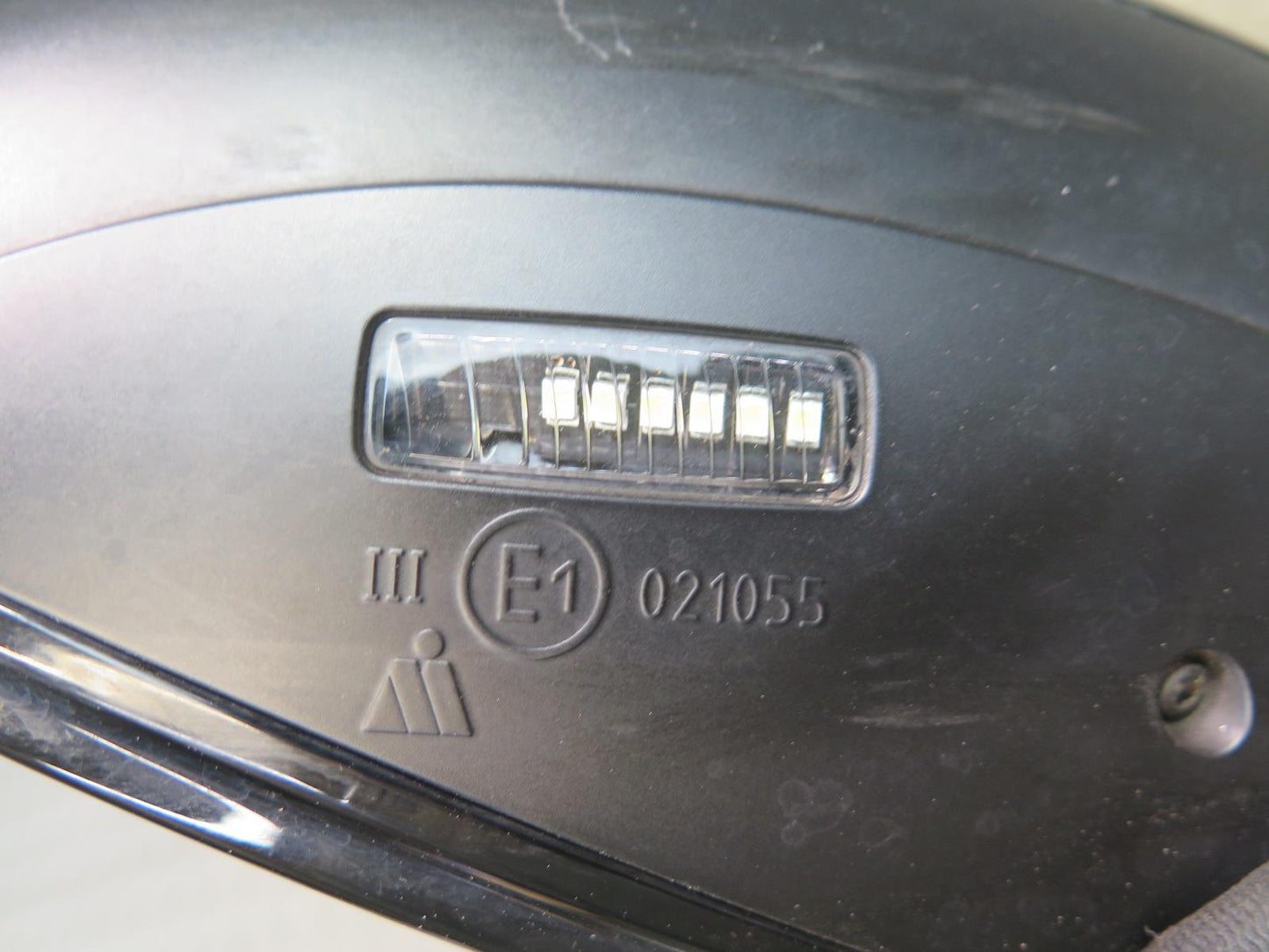 2014-2016 Porsche Panamera 970 Right Side View Auto Dim Fold Memory Mirror Black